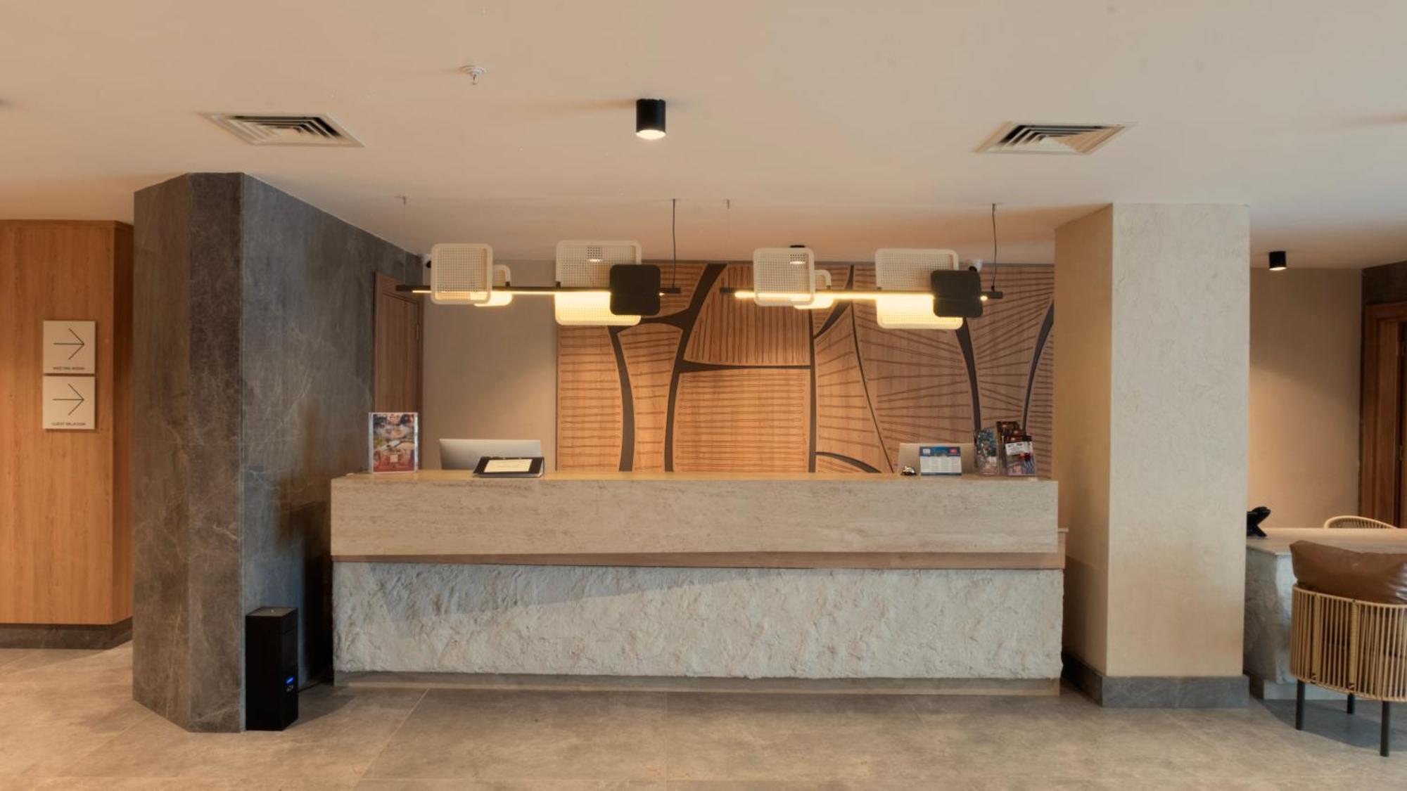 Kleopatra Dreams Beach Hotel Alanya Bagian luar foto